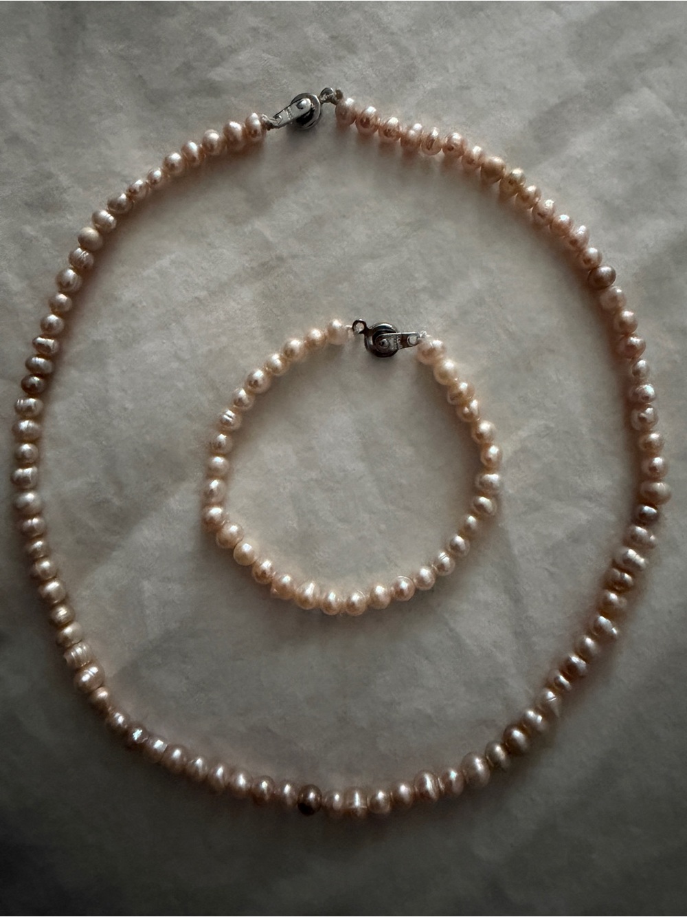 Classic Peach Pearl Necklace and Bracelet Set
